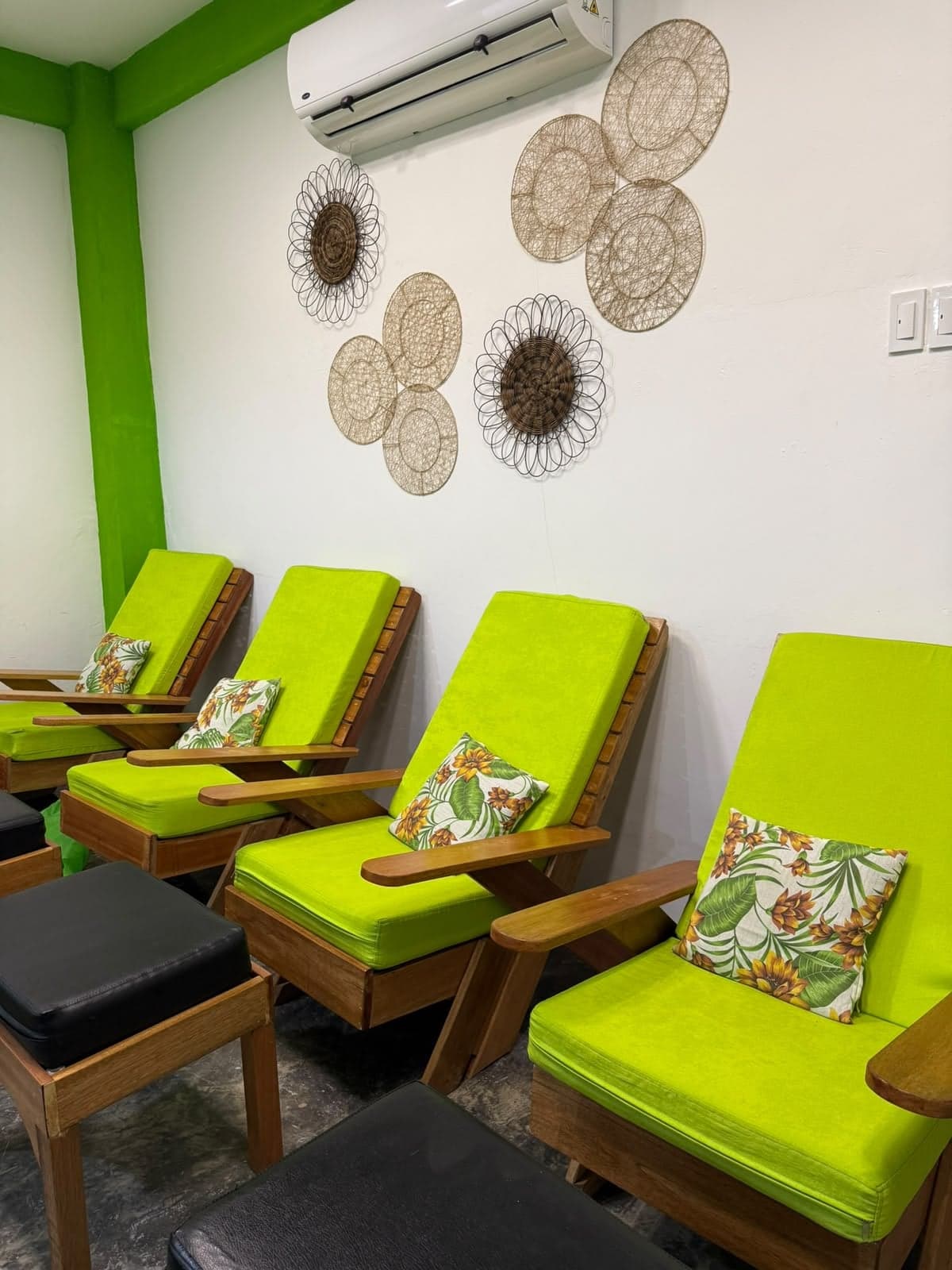 Traditional Filipino Hilot for 1.5 Hours — Private activity