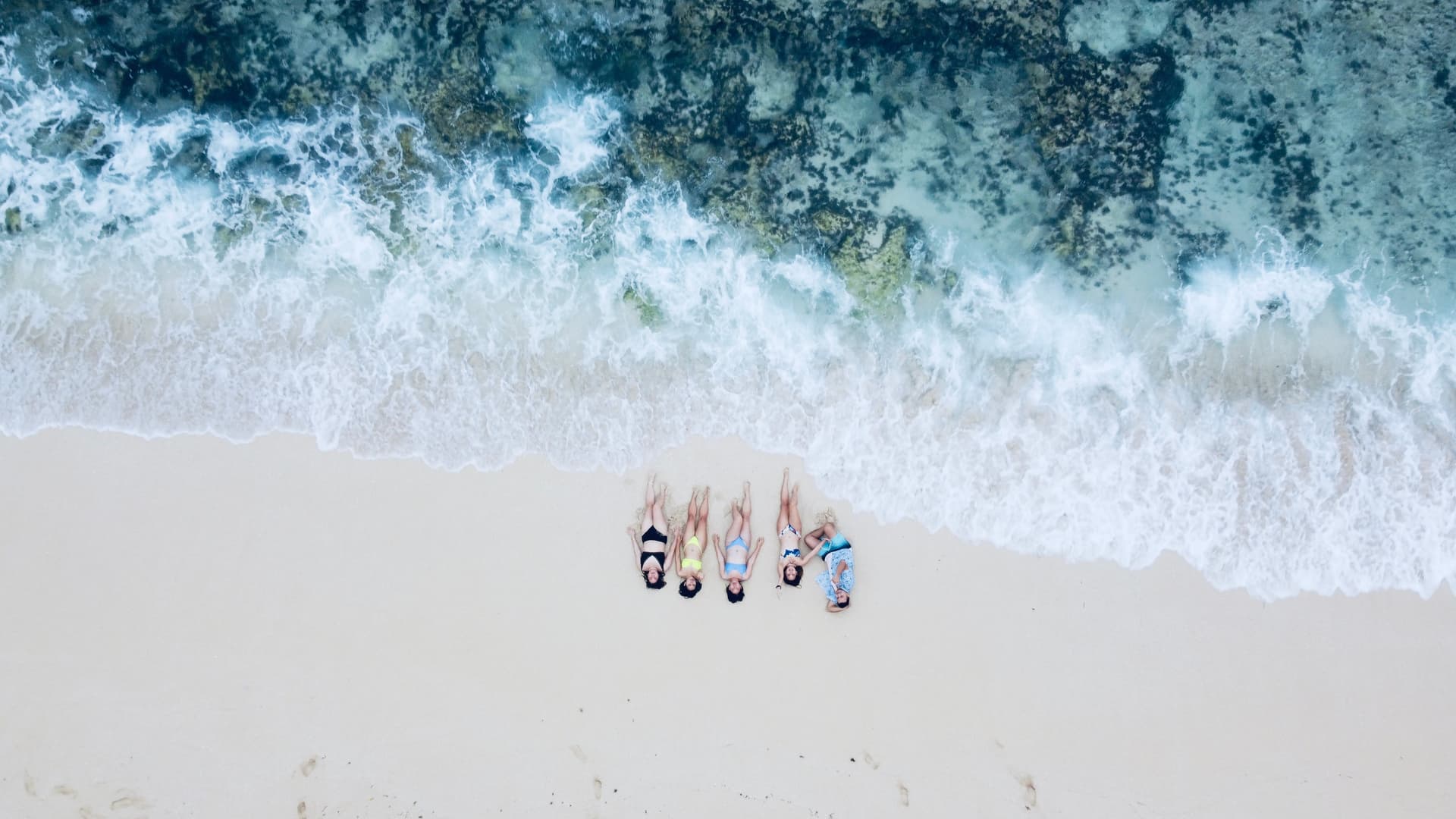 ULTIMATE NORTH LANDTOUR — Private activity in Secret Beach