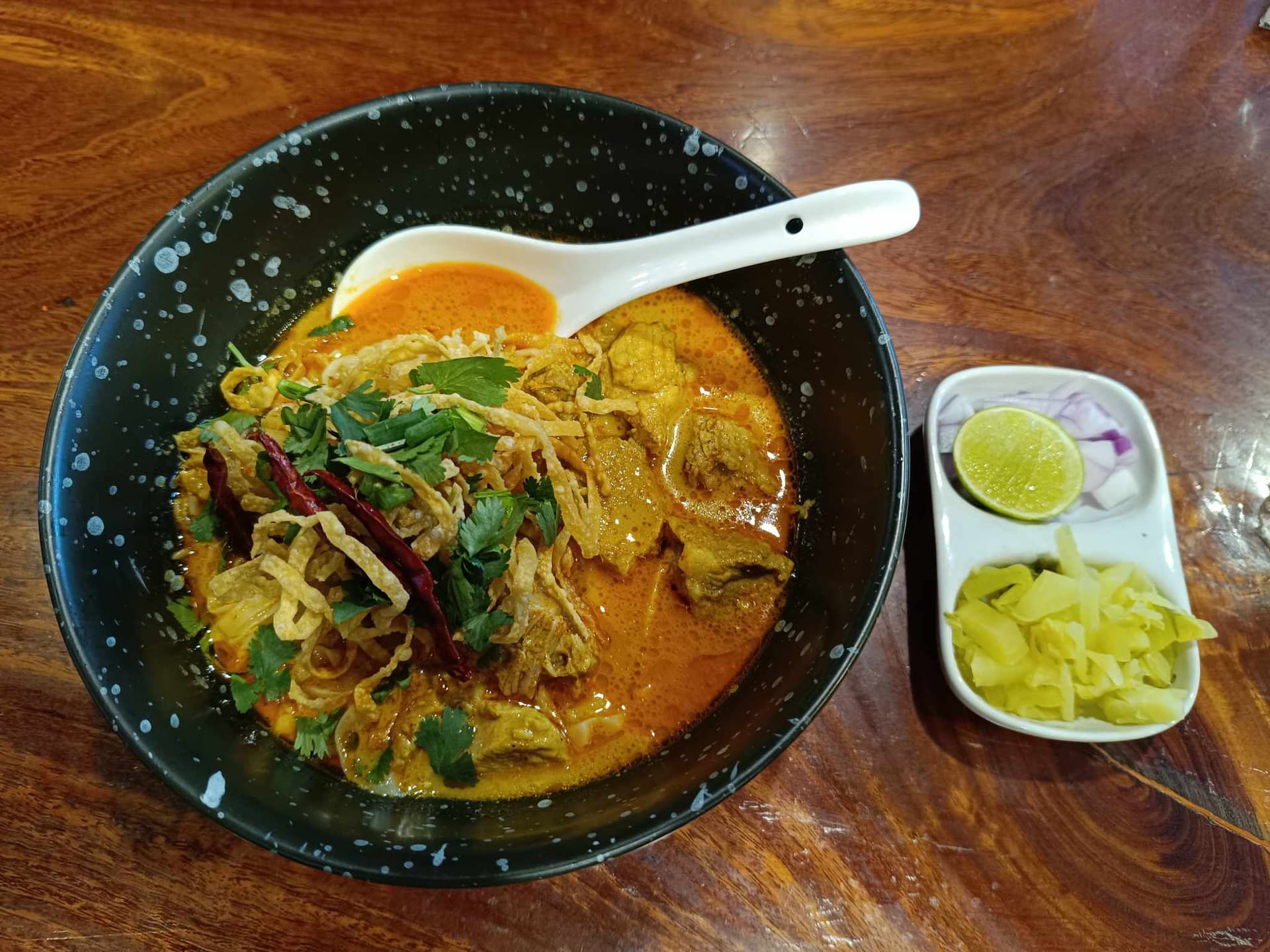 Aroi Makmak Thai Station Cafe & Restaurant