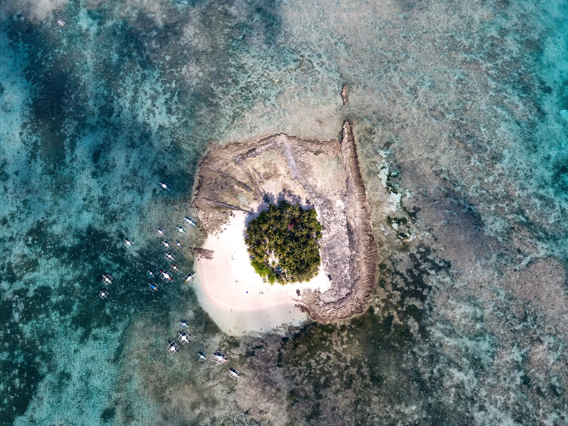 Siargao Island Hopping Guide – Daku, Guyam & Naked Island
